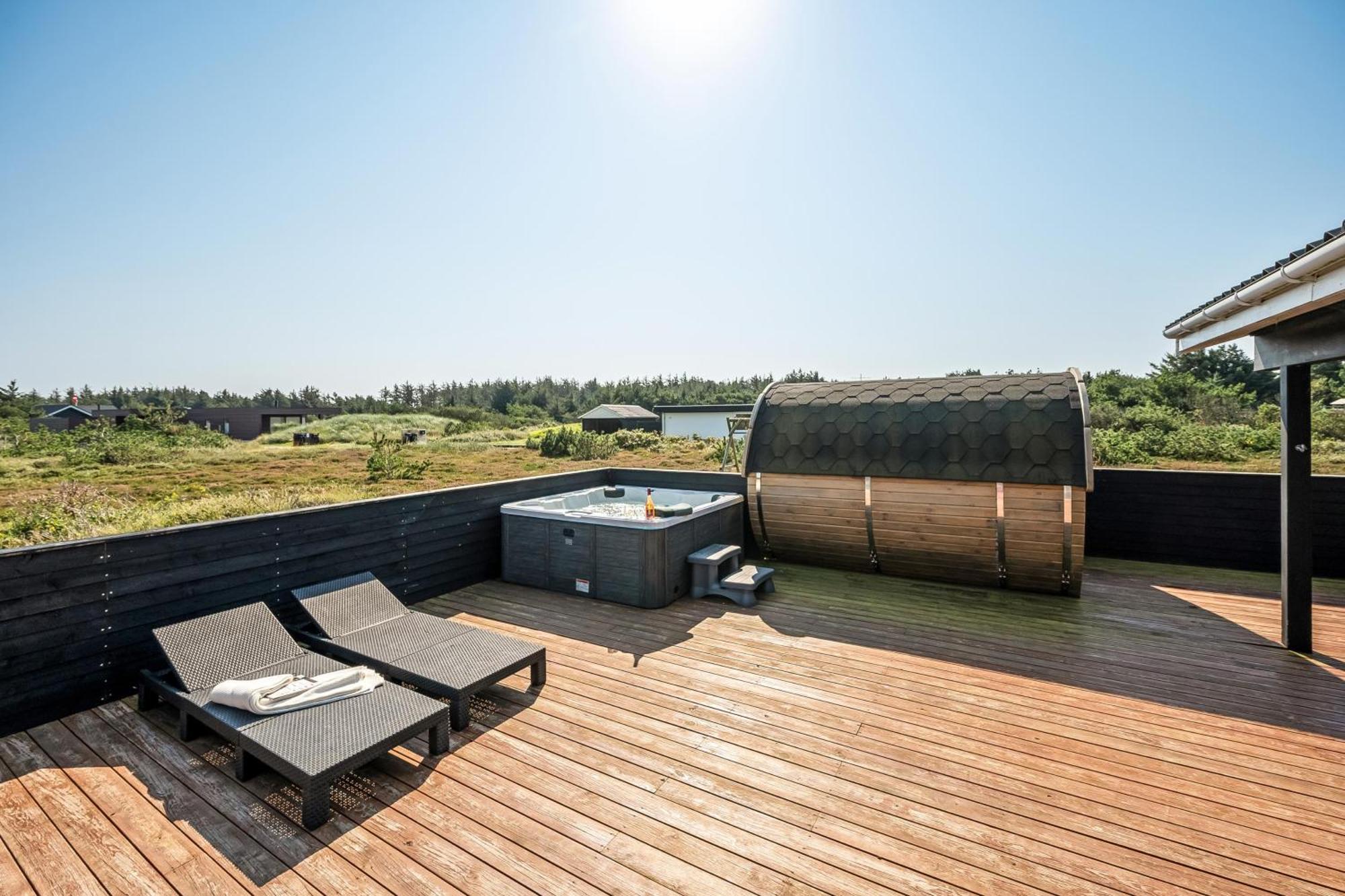 Charming Holiday Home Near The North Sea, With Outdoor Sauna And Outdoor Spa, Ringkøbing المظهر الخارجي الصورة