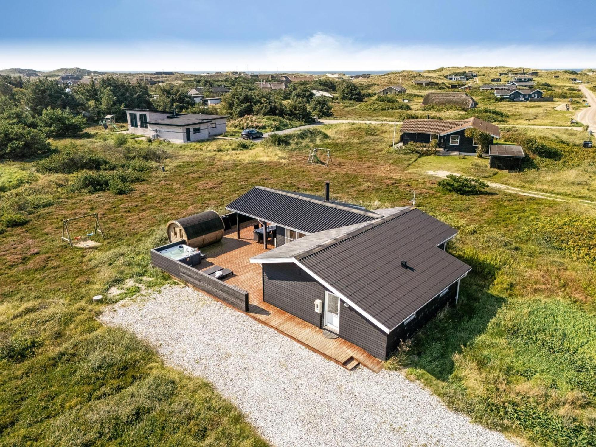 Charming Holiday Home Near The North Sea, With Outdoor Sauna And Outdoor Spa, Ringkøbing المظهر الخارجي الصورة